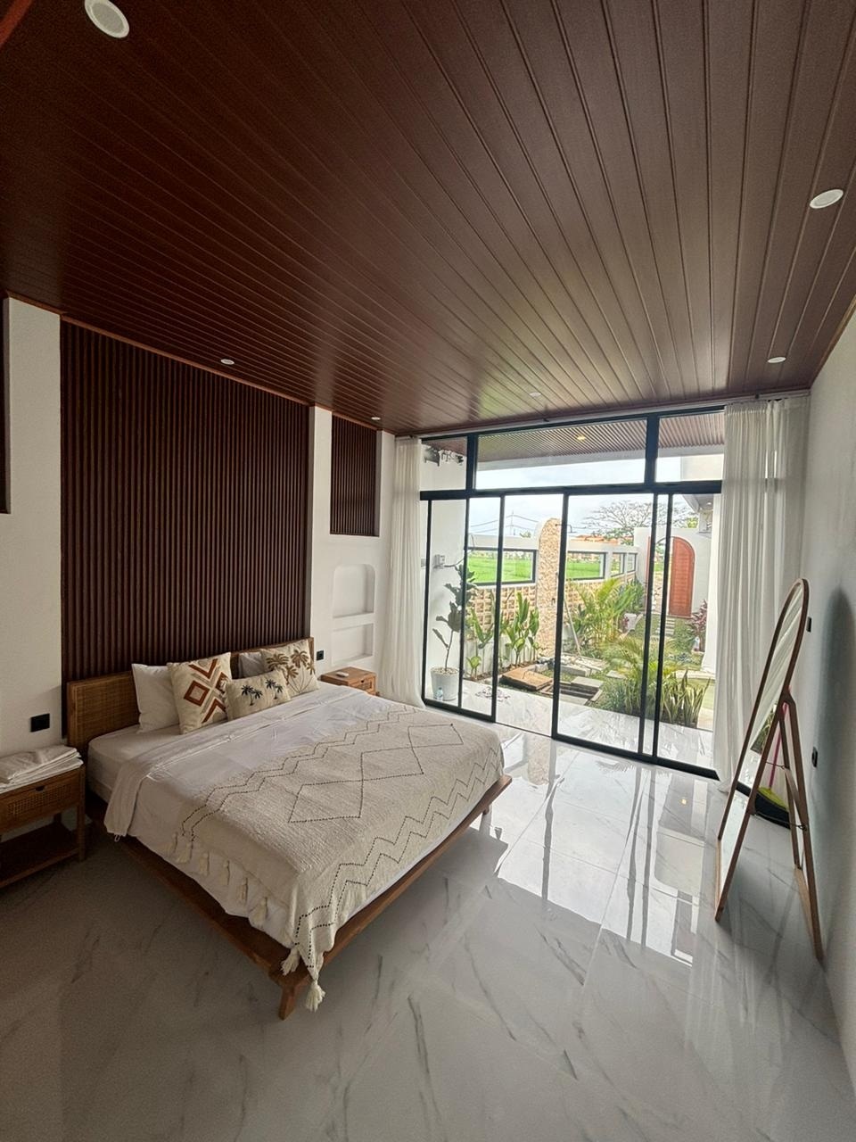 Villa image 3
