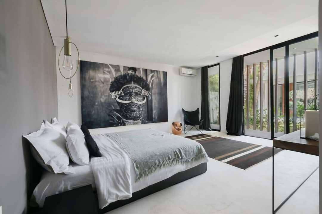 Villa image 2