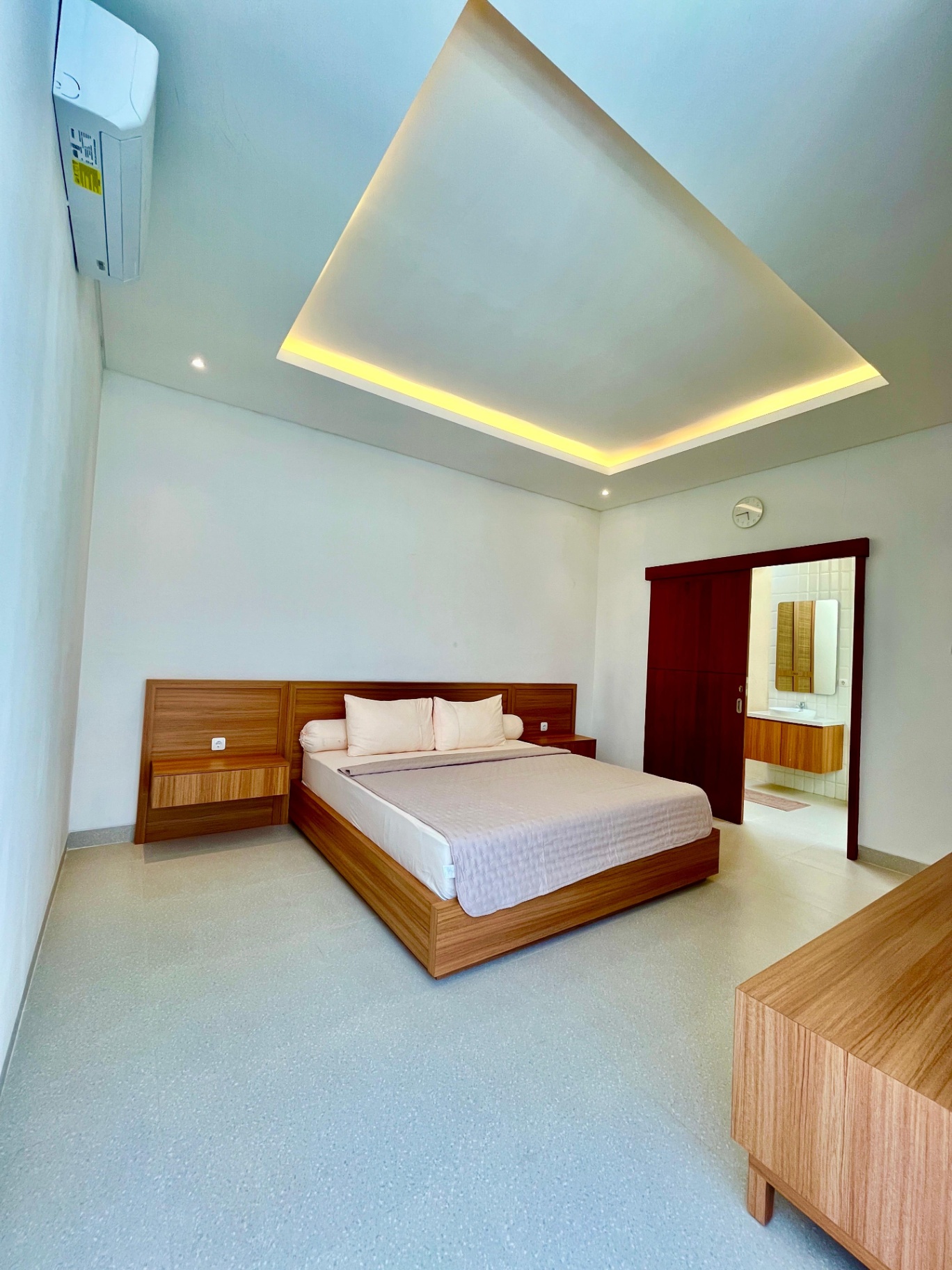 Villa image 3