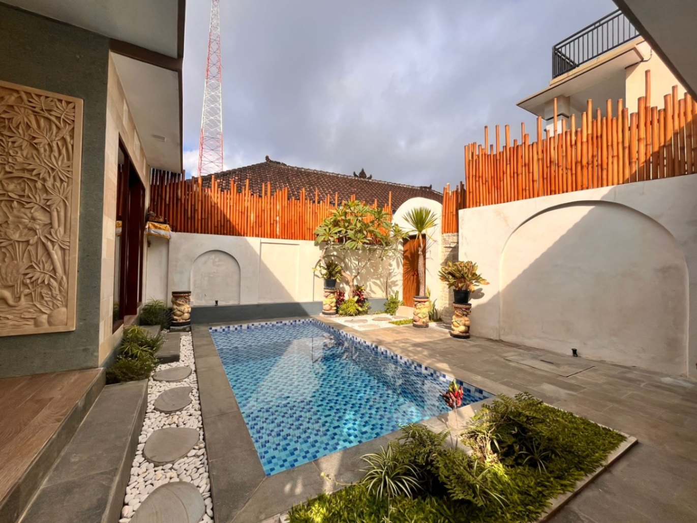 BOOK NOW AVAILABLE  Villa For Rent Villa 2 Bedroom 📍Bukit Kutuh