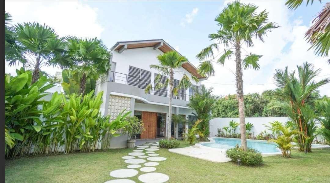 Tumbak bayuh 3 bedroom