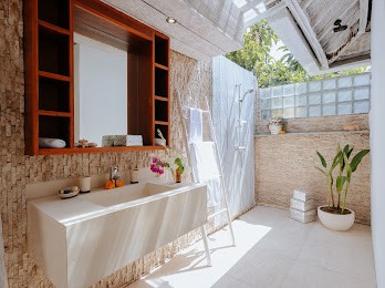Villa image 3