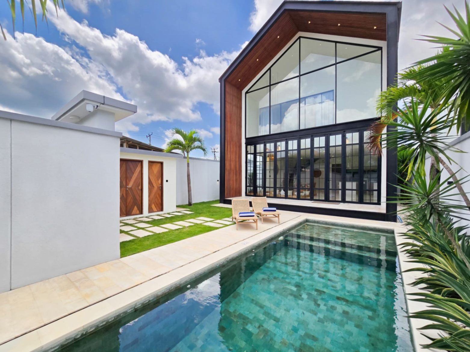 Tumbak bayuh 3 bedroom