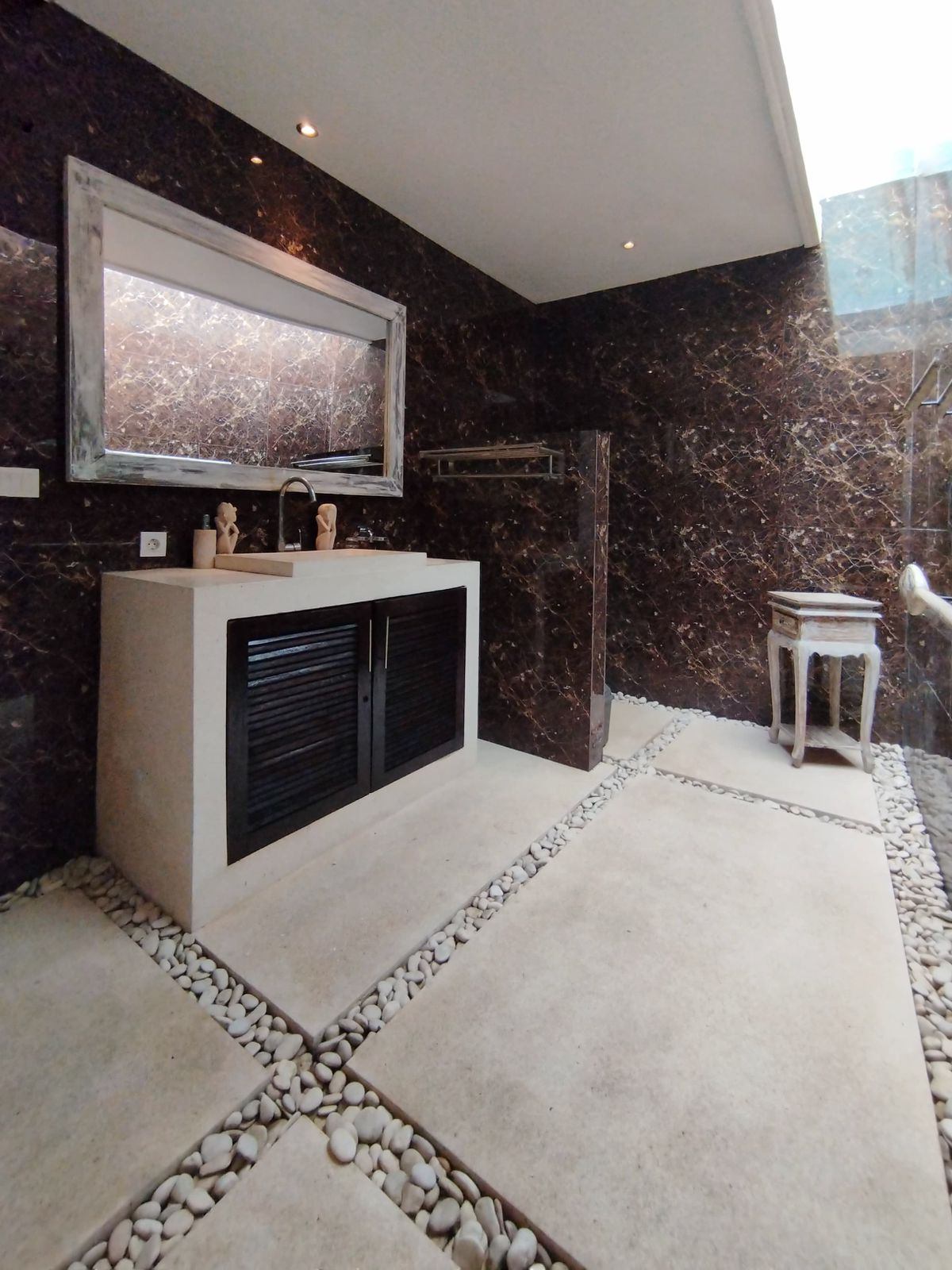 Villa image 3