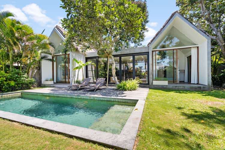Villa image 1