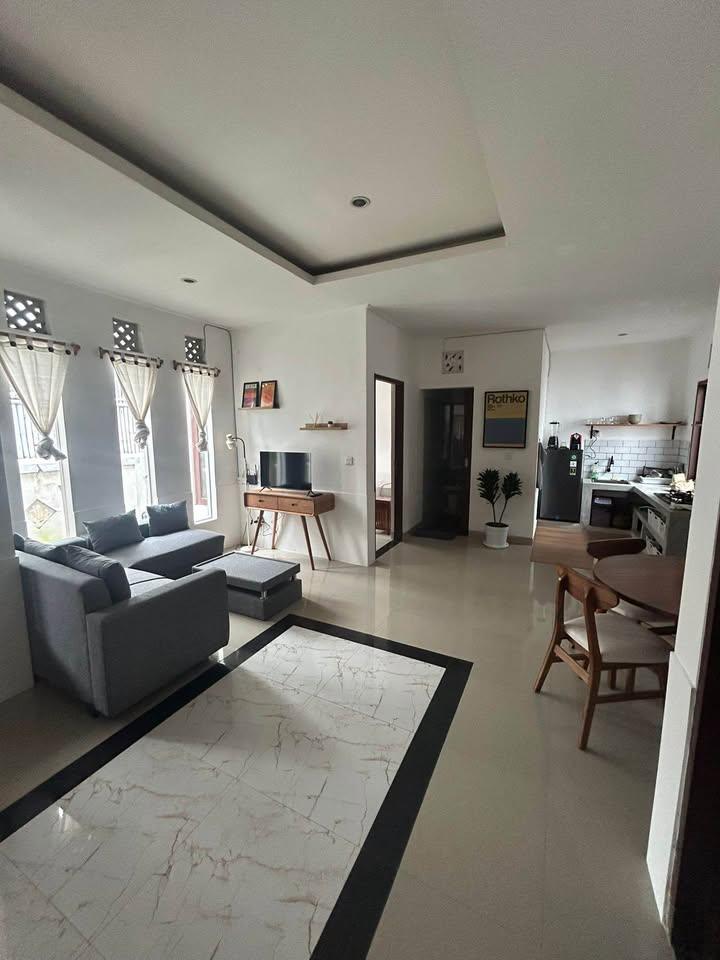 Pet Allowed | 3 Bedrooms House 
