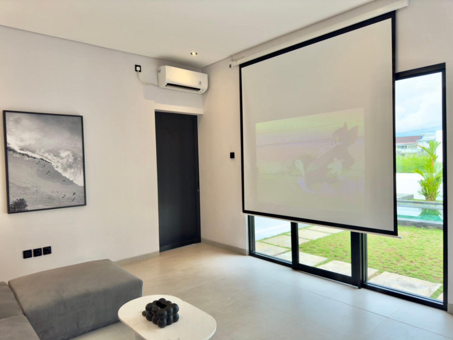 Villa image 2