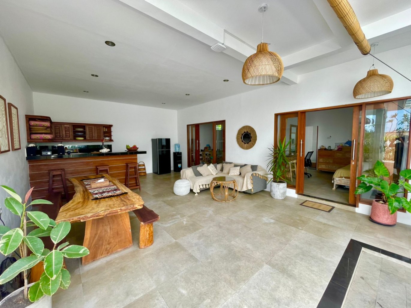 Villa image 2