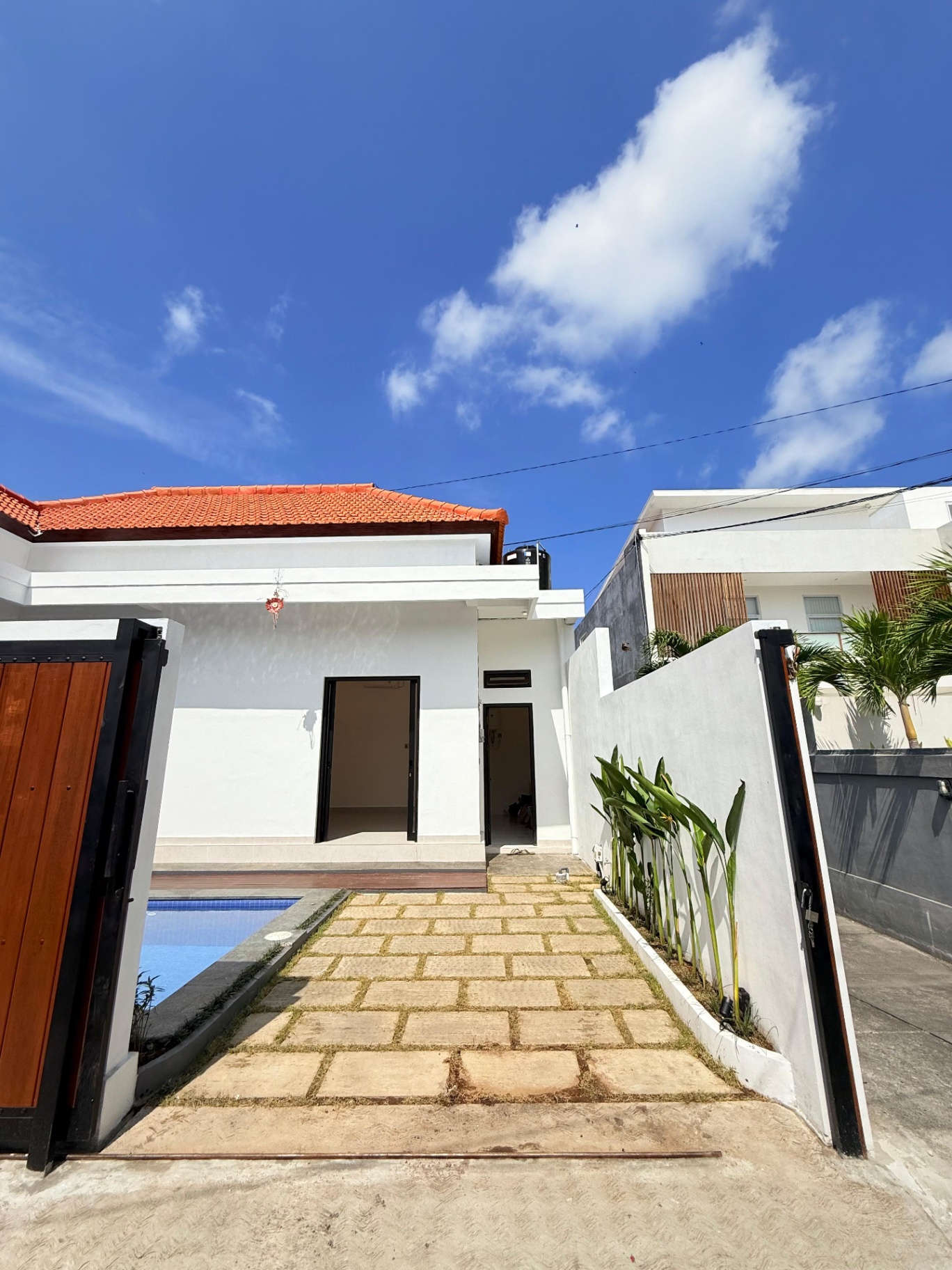 Villa image 2