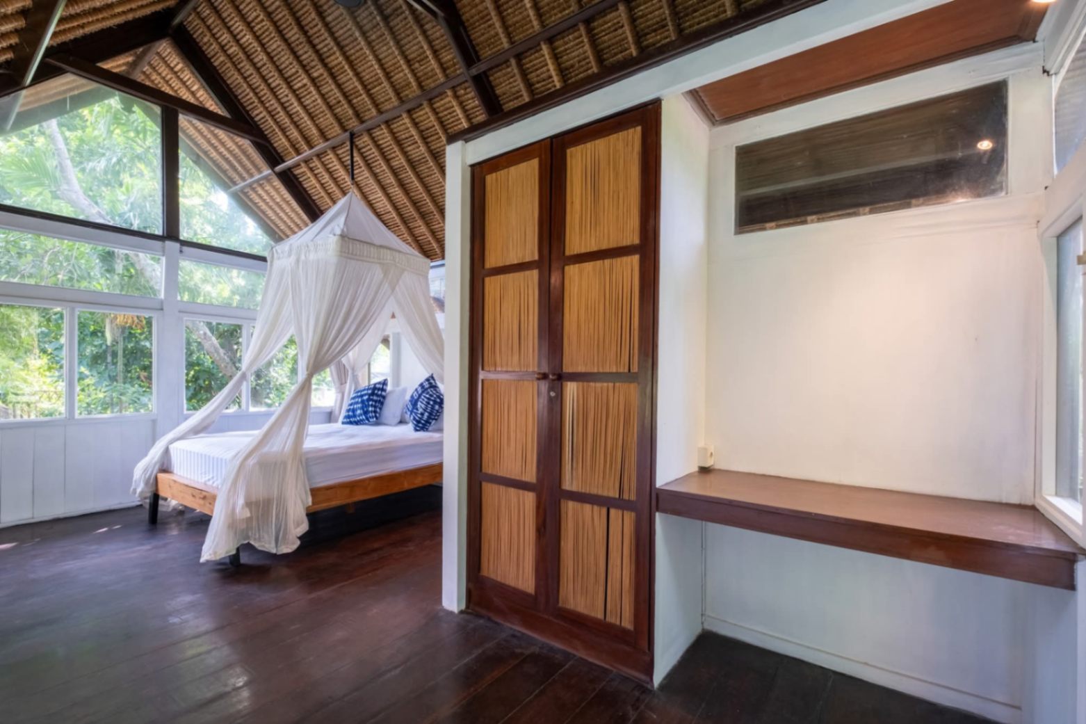 Villa image 2
