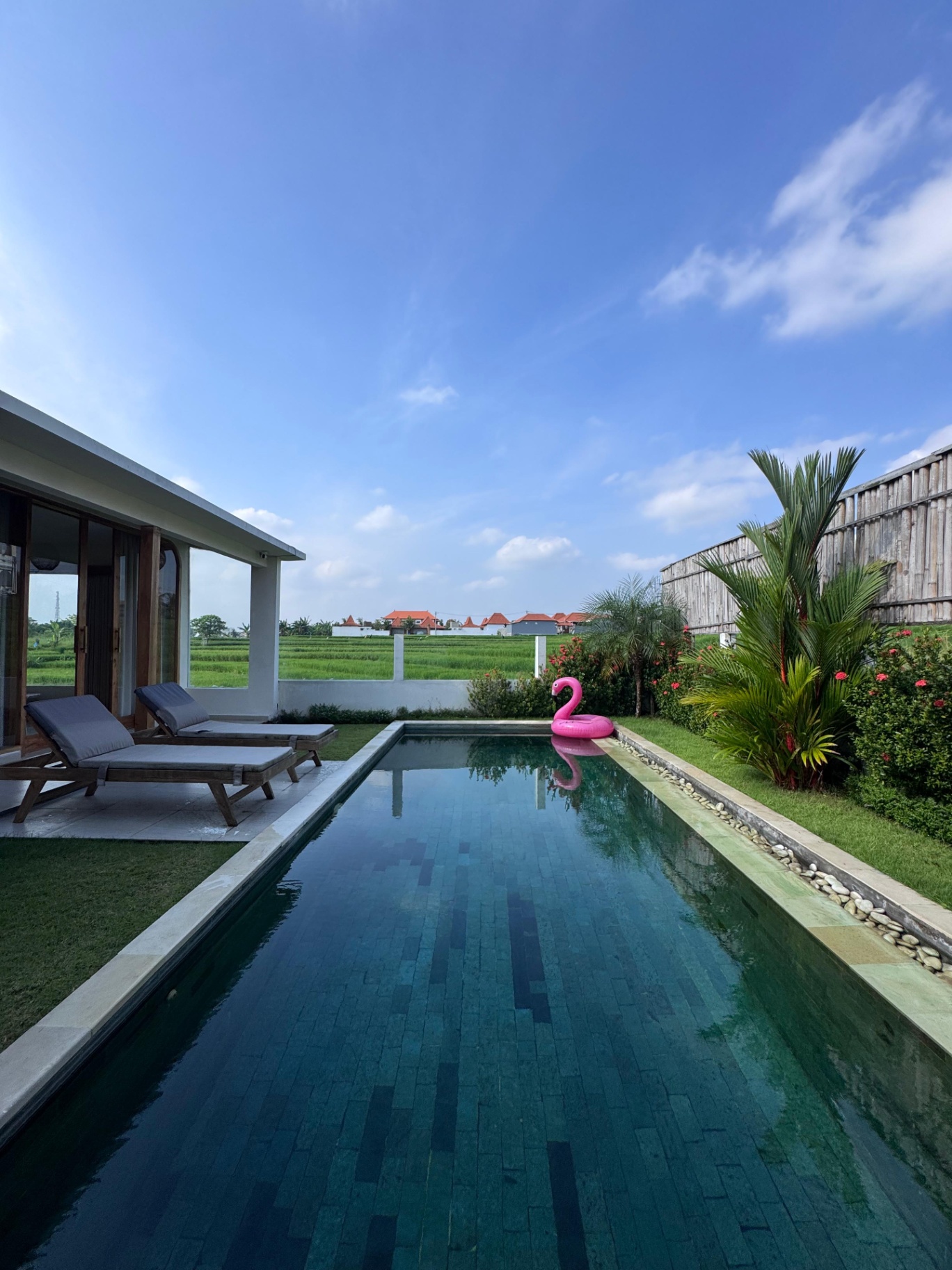 Villa Paradis – 3-Bedroom Villa with Rice Field View in Cemagi!!