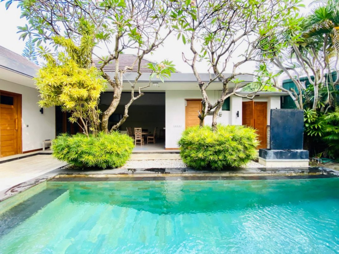 Villa image 2