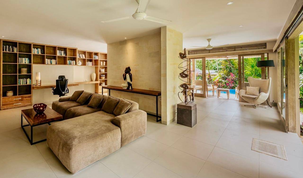 Villa image 3