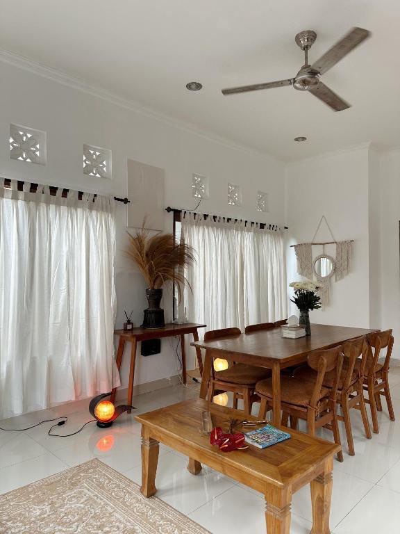 Villa image 1
