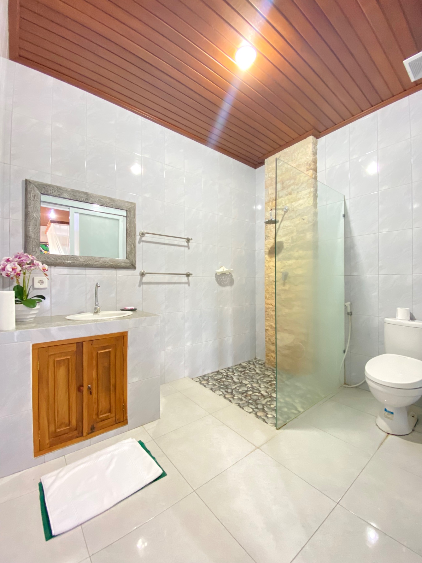 Villa image 2