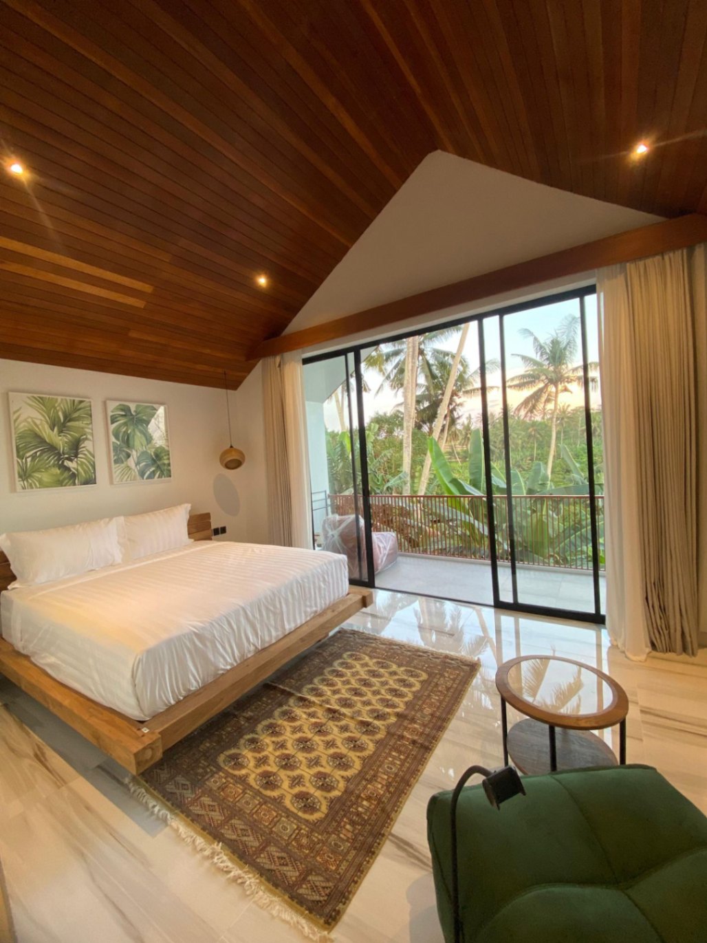 Villa image 3