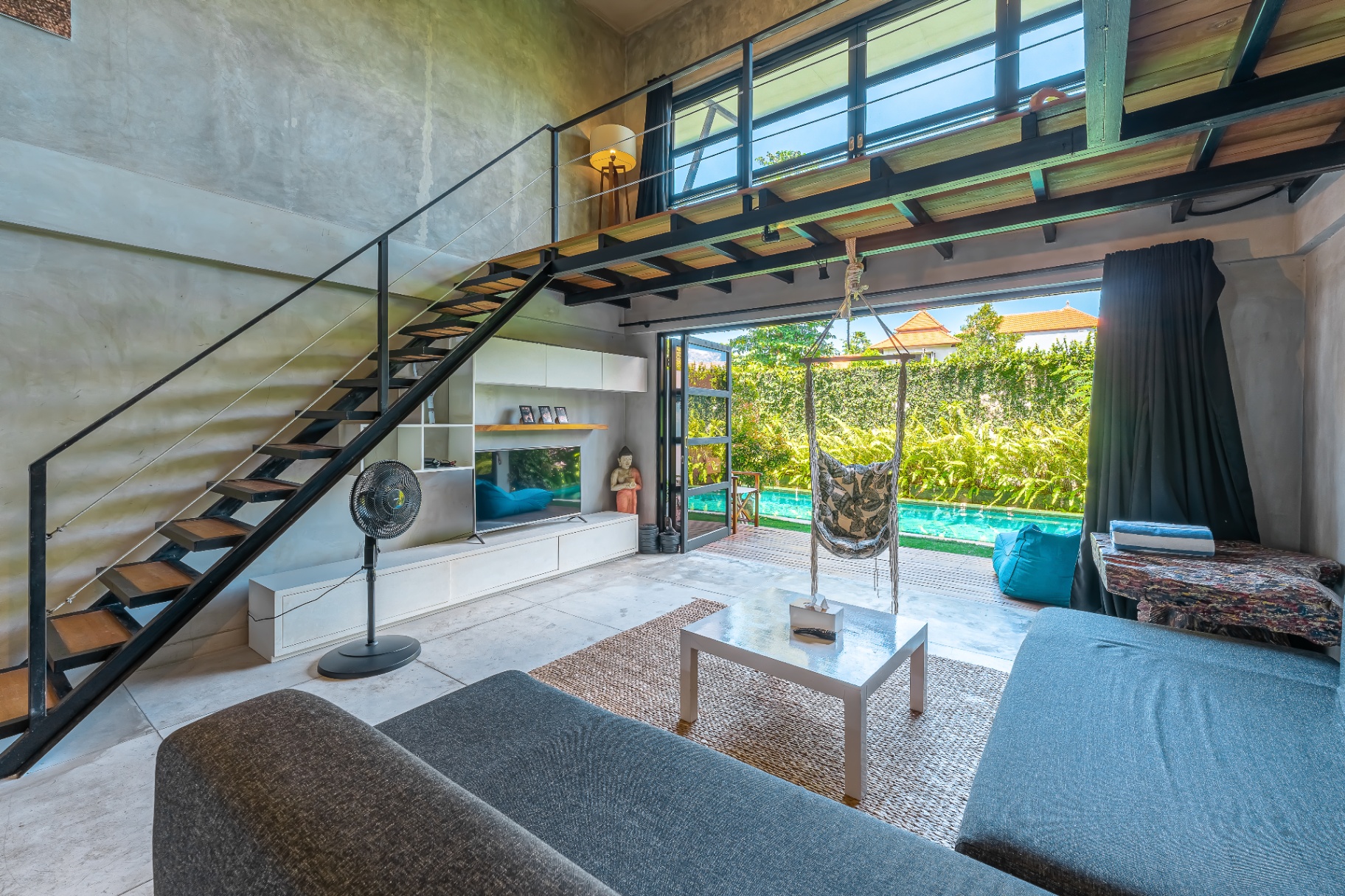 Villa image 1