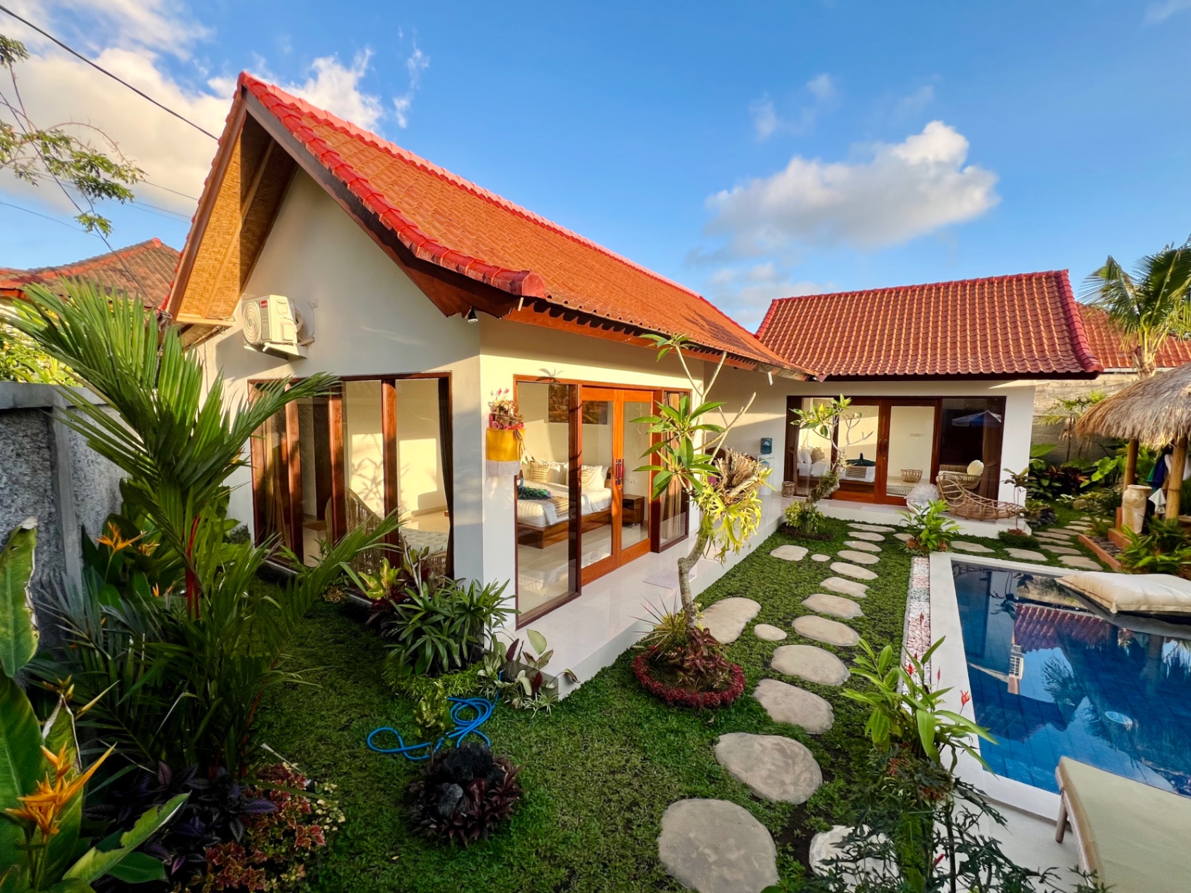 Villa image 1