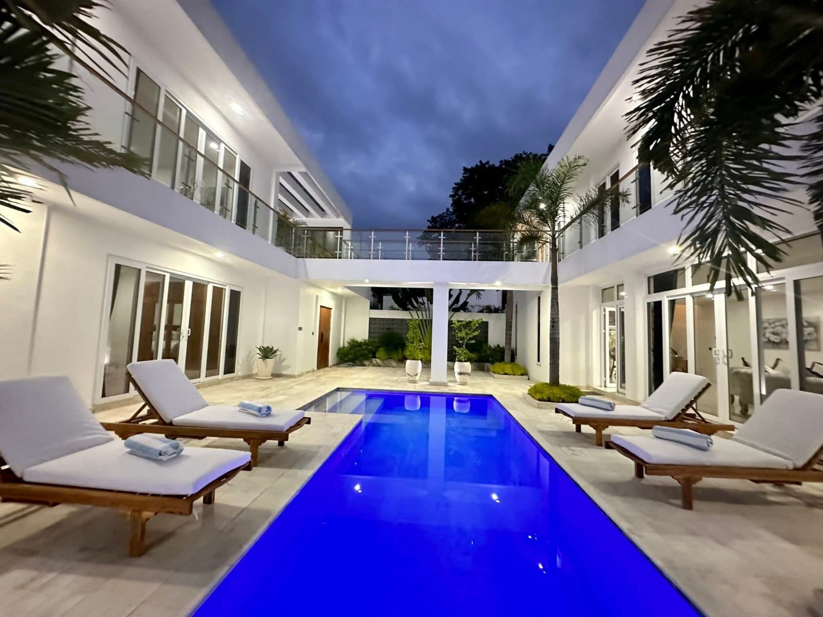 Villa image 3
