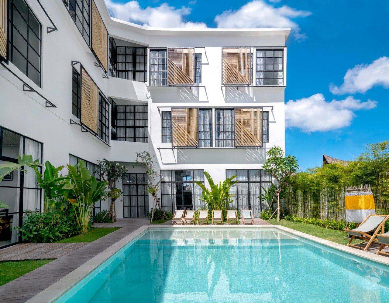 Villa image 1