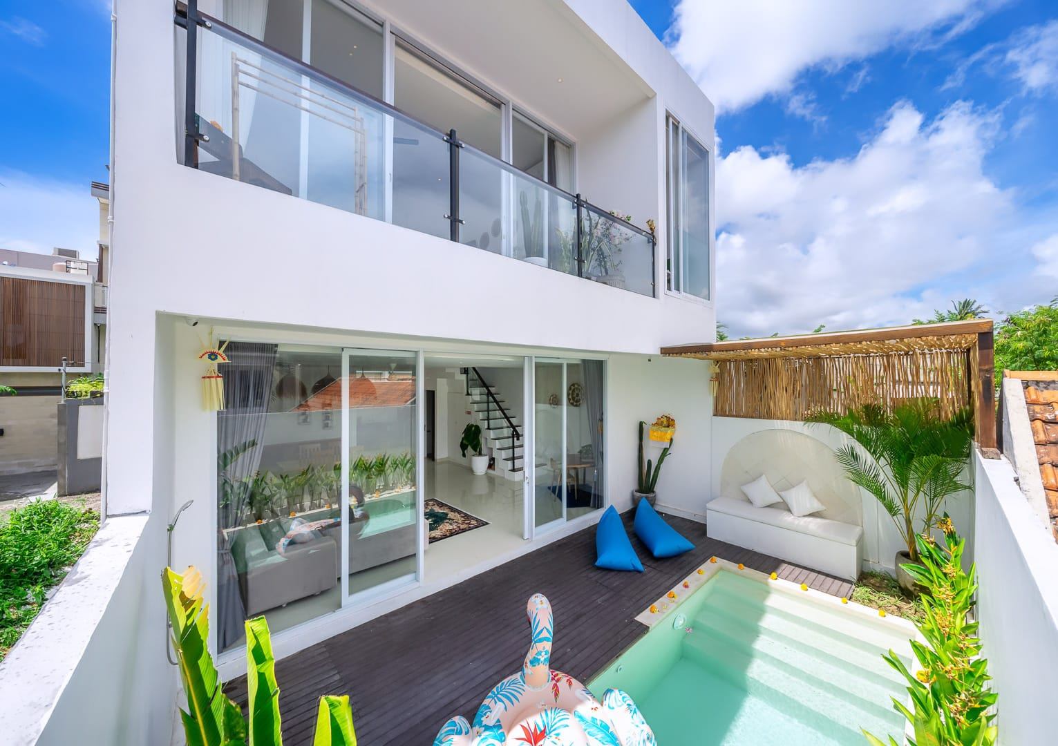 Villa image 1