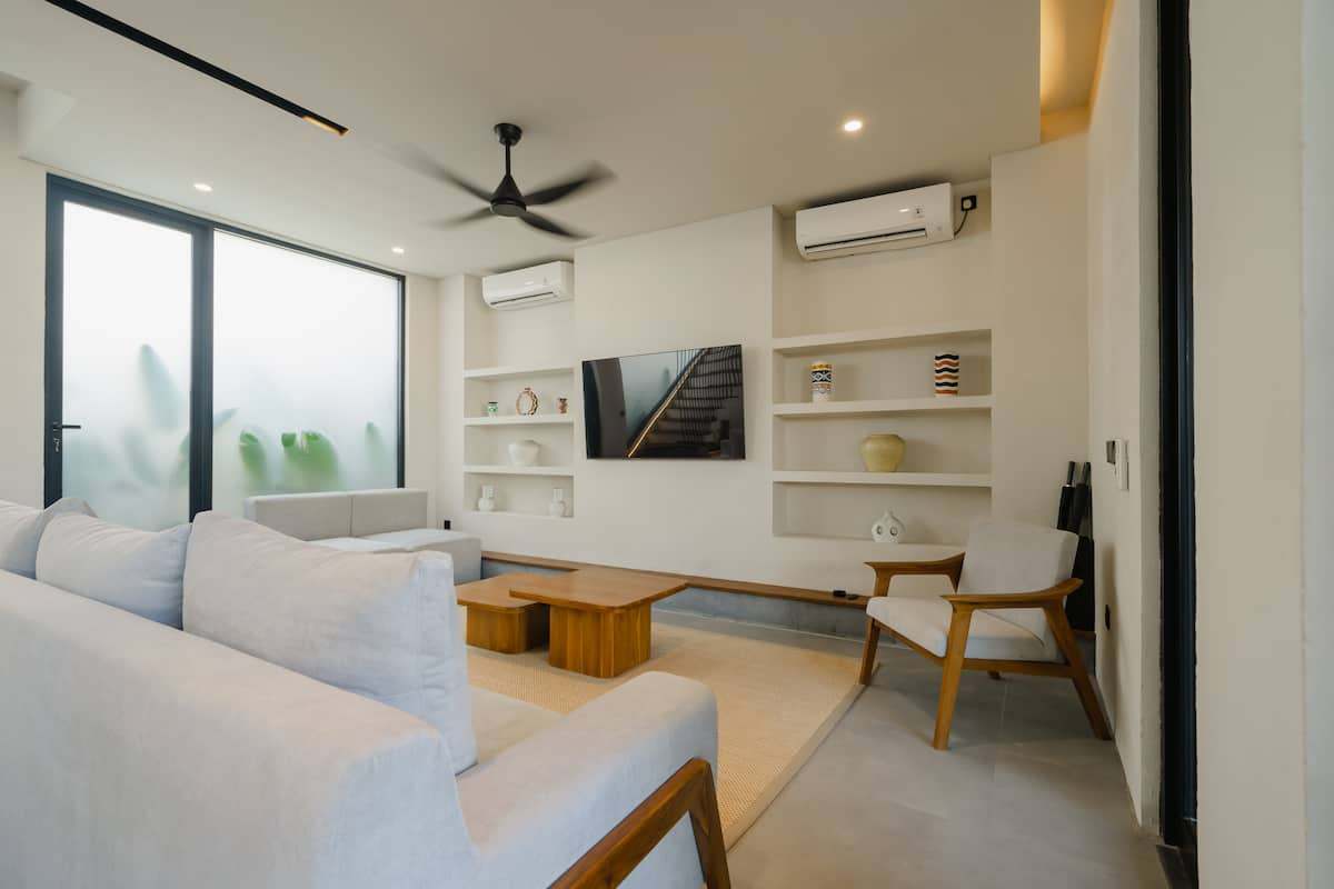 Villa image 3