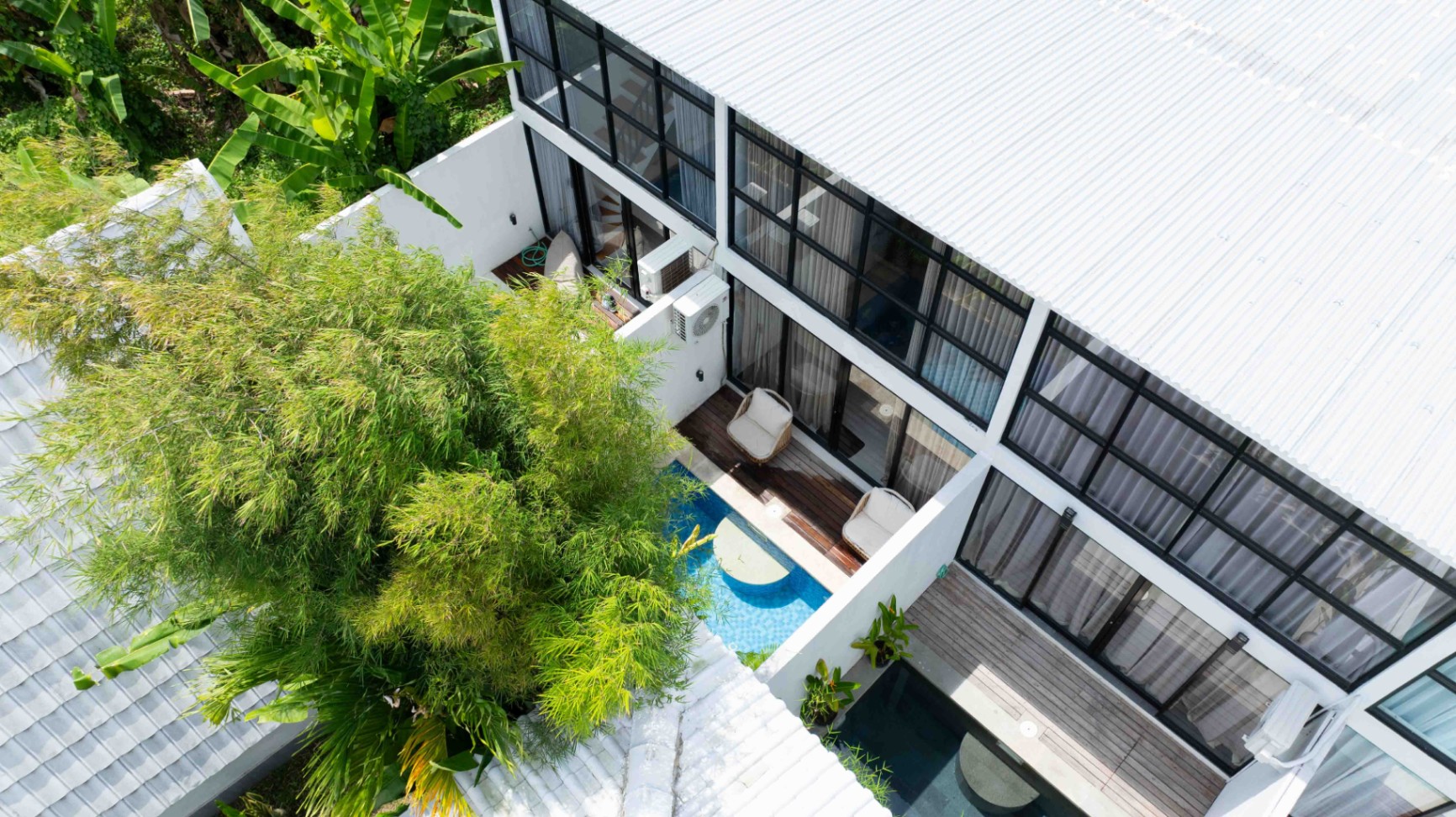 1-Bedroom Loft Villa with Private Pool Deck in Pererenan