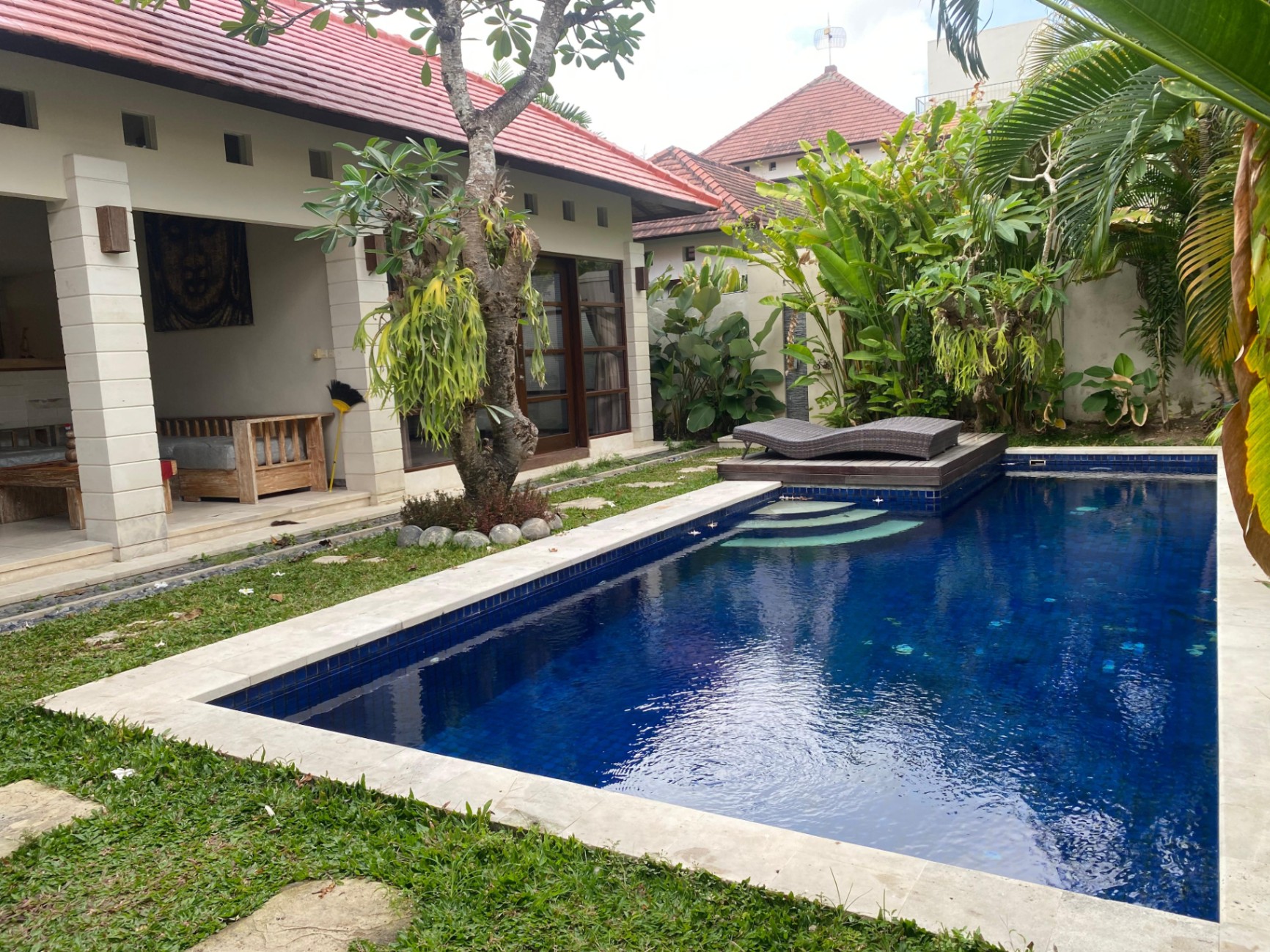Villa image 1