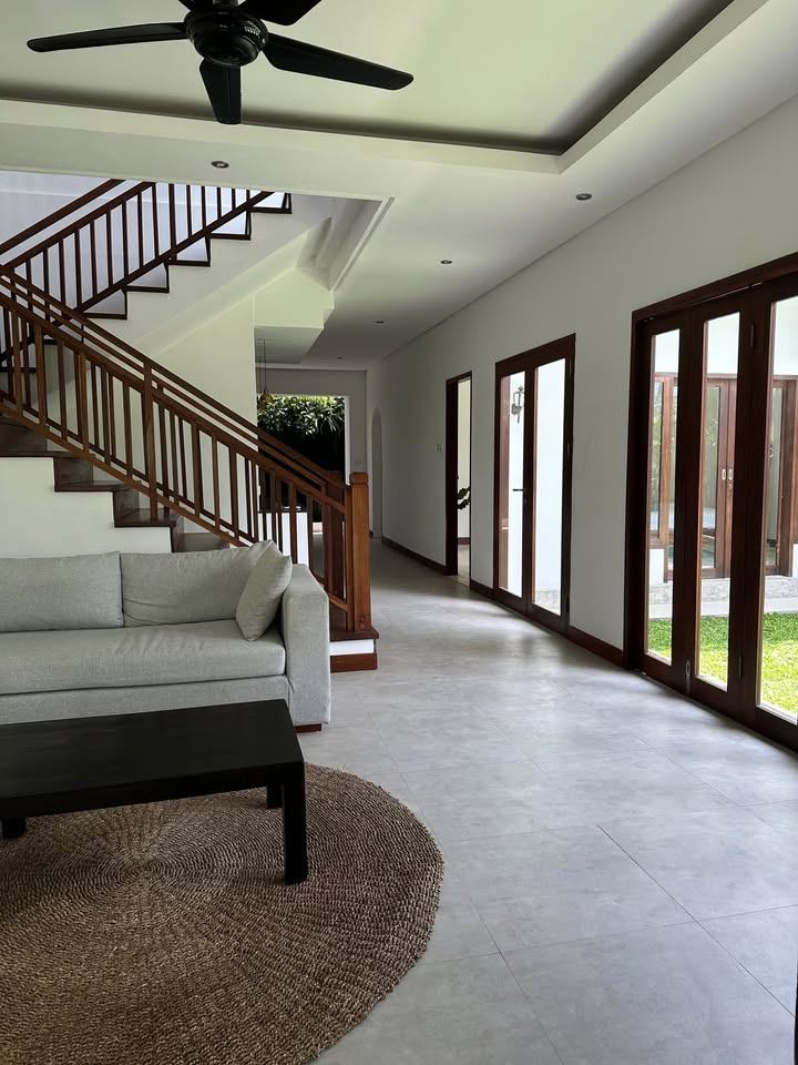 Villa image 2