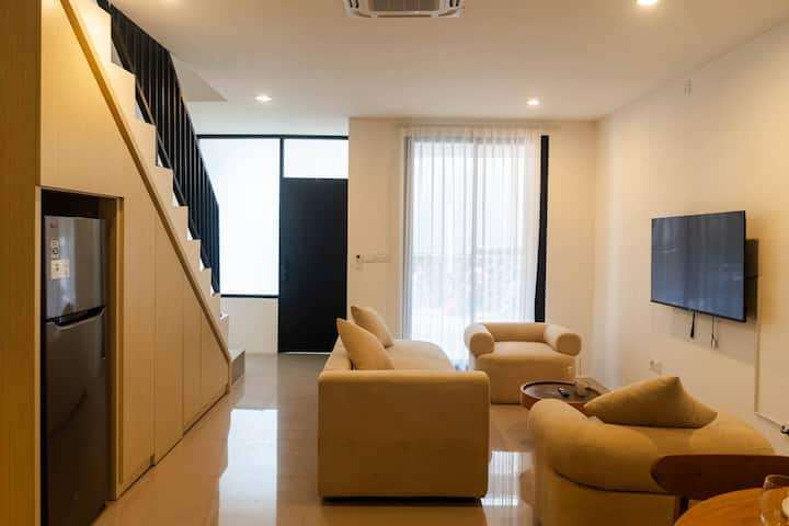 Villa image 1