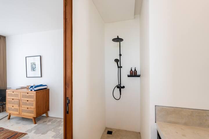 Villa image 3
