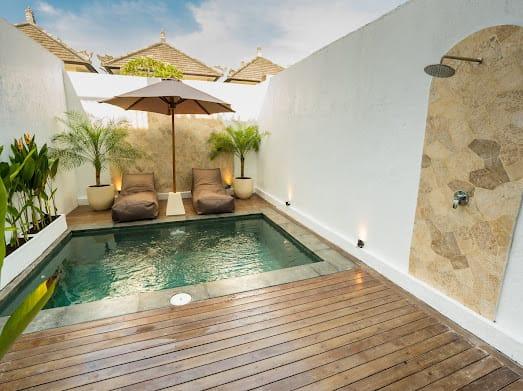 Villa image 1