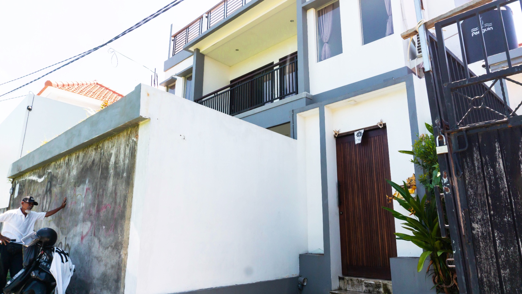 Villa image 2