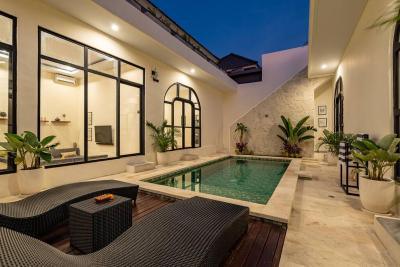 Villa image 1
