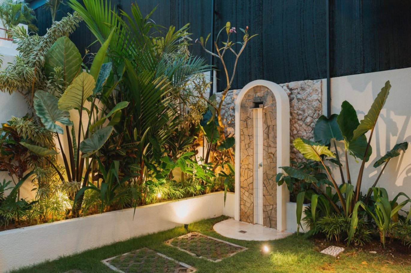 Villa image 1