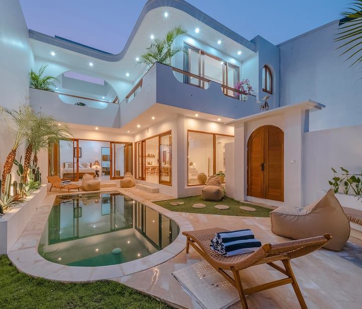 Villa image 1