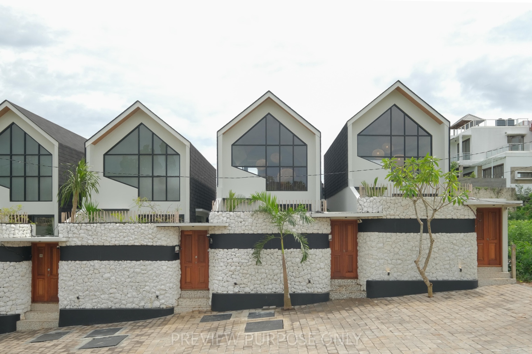 Villa image 1