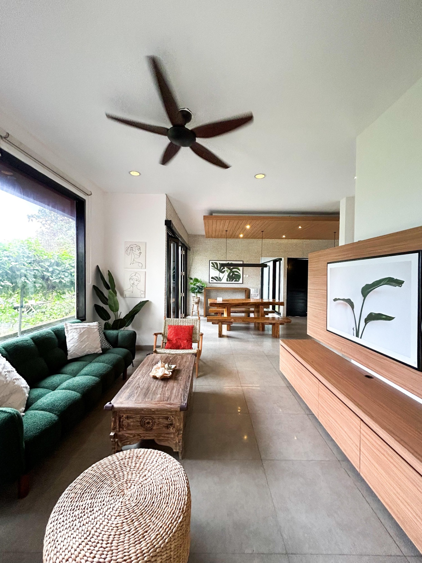 Villa image 1