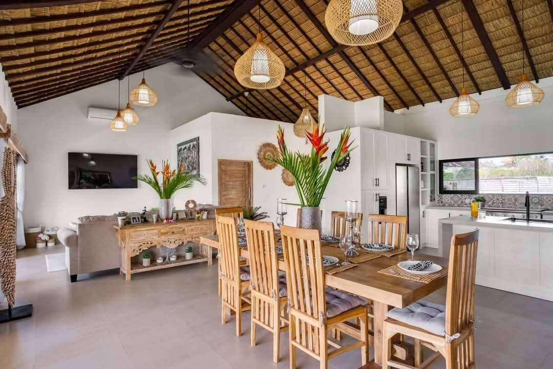 Villa image 1