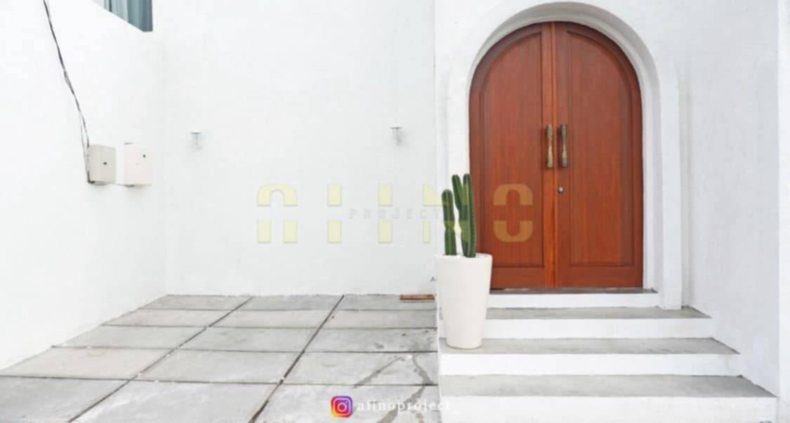 Villa image 2