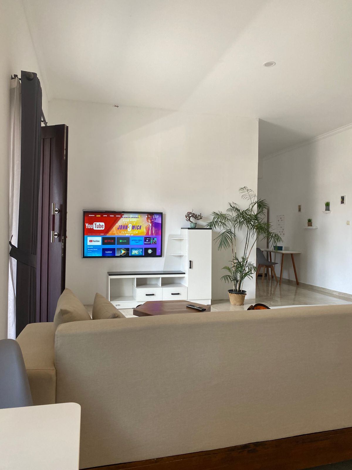 Villa image 2