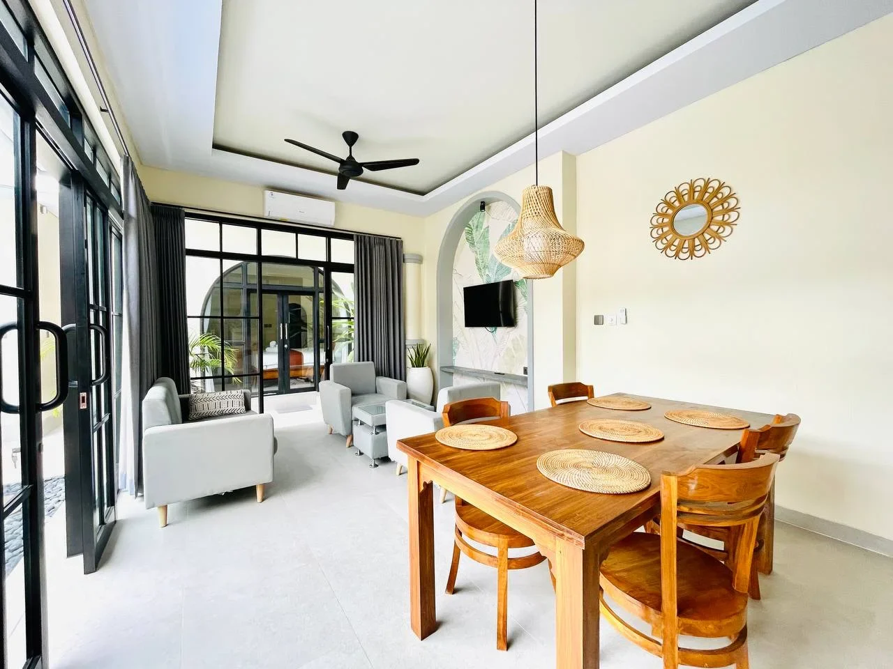 Villa image 3
