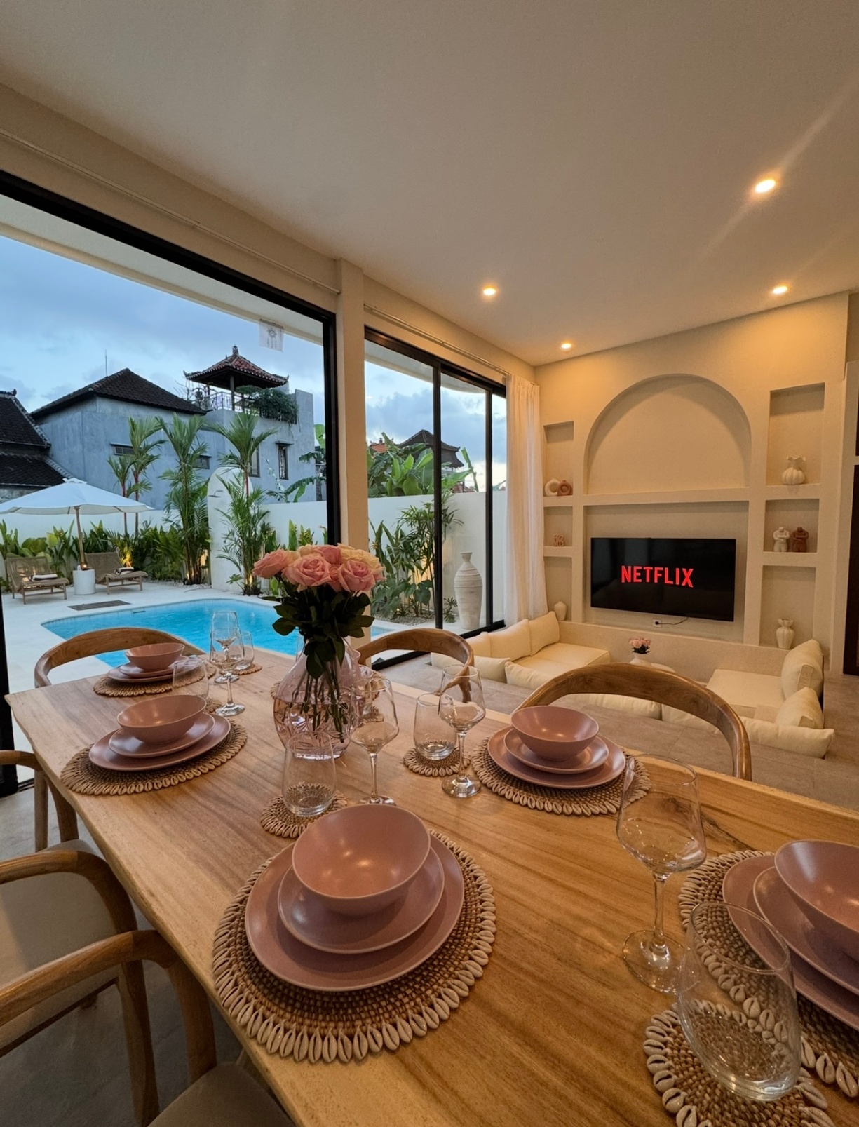 Villa image 1