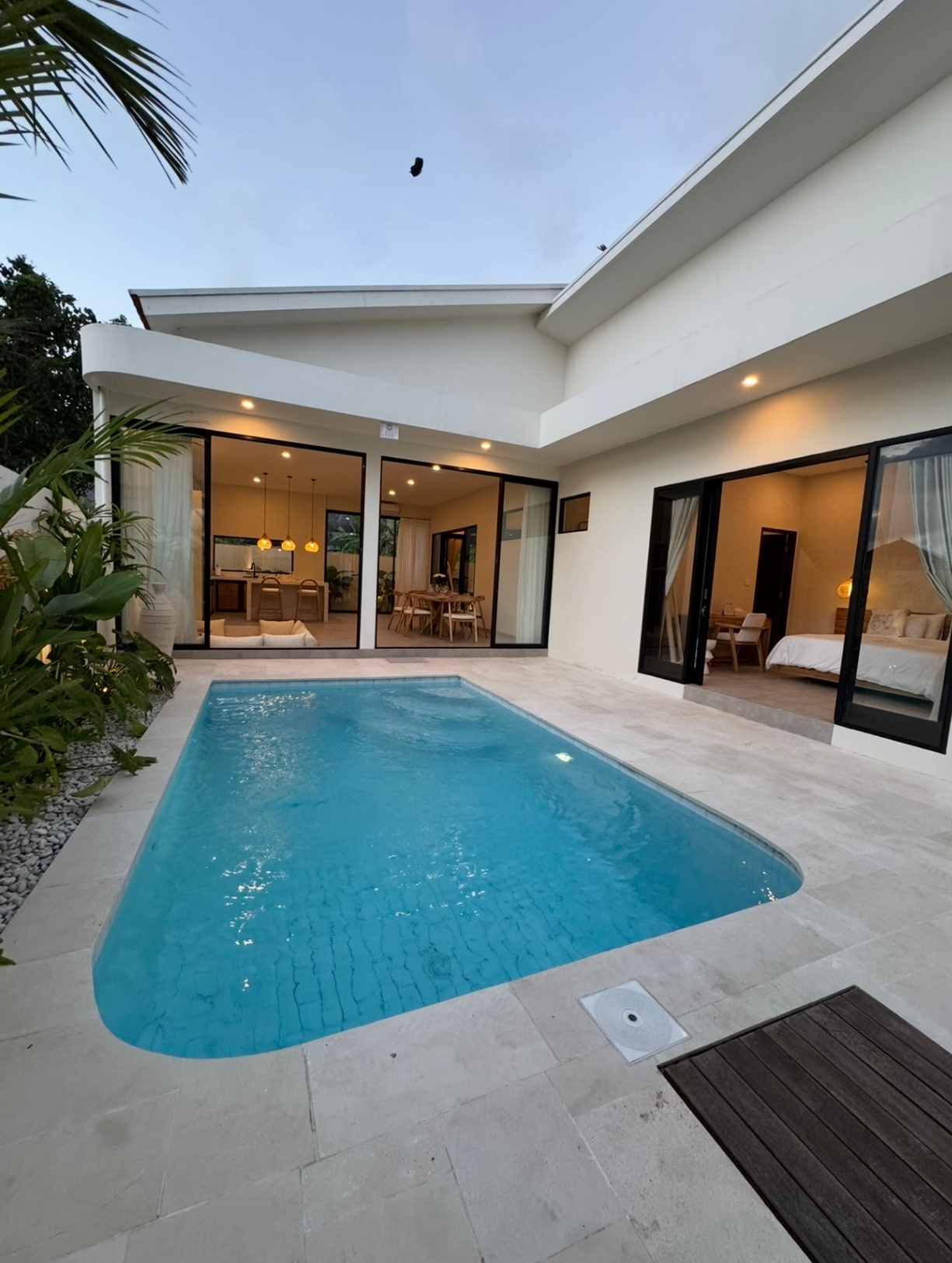 Villa image 2