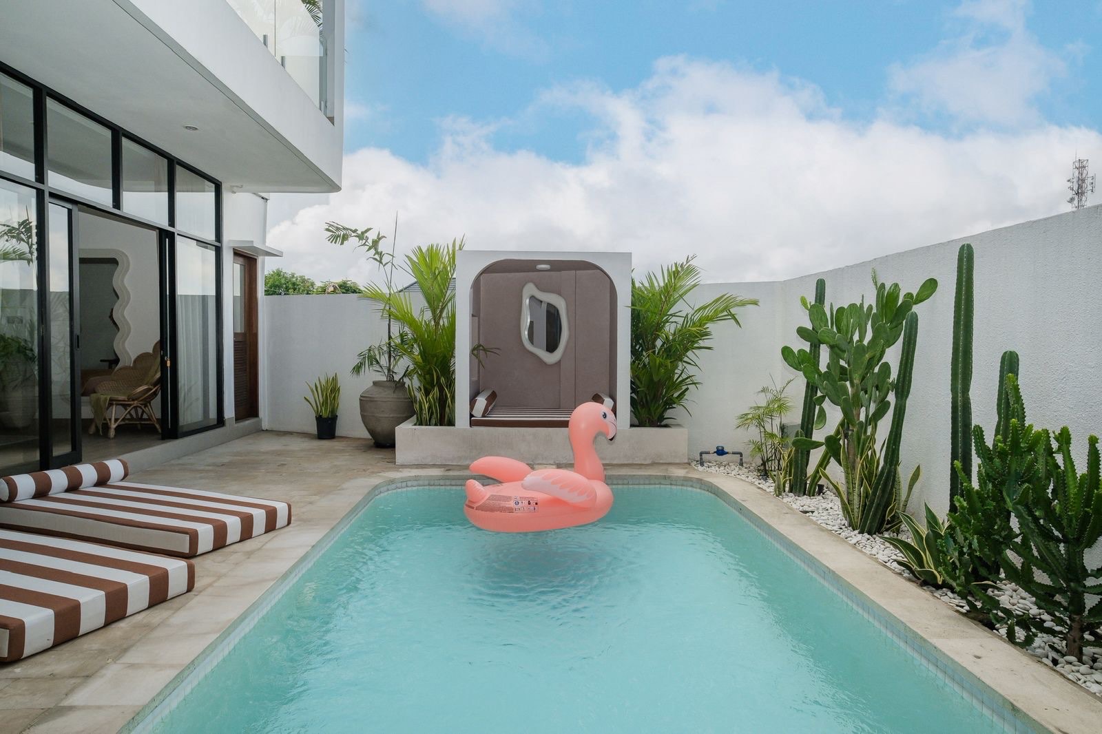 Villa image 3