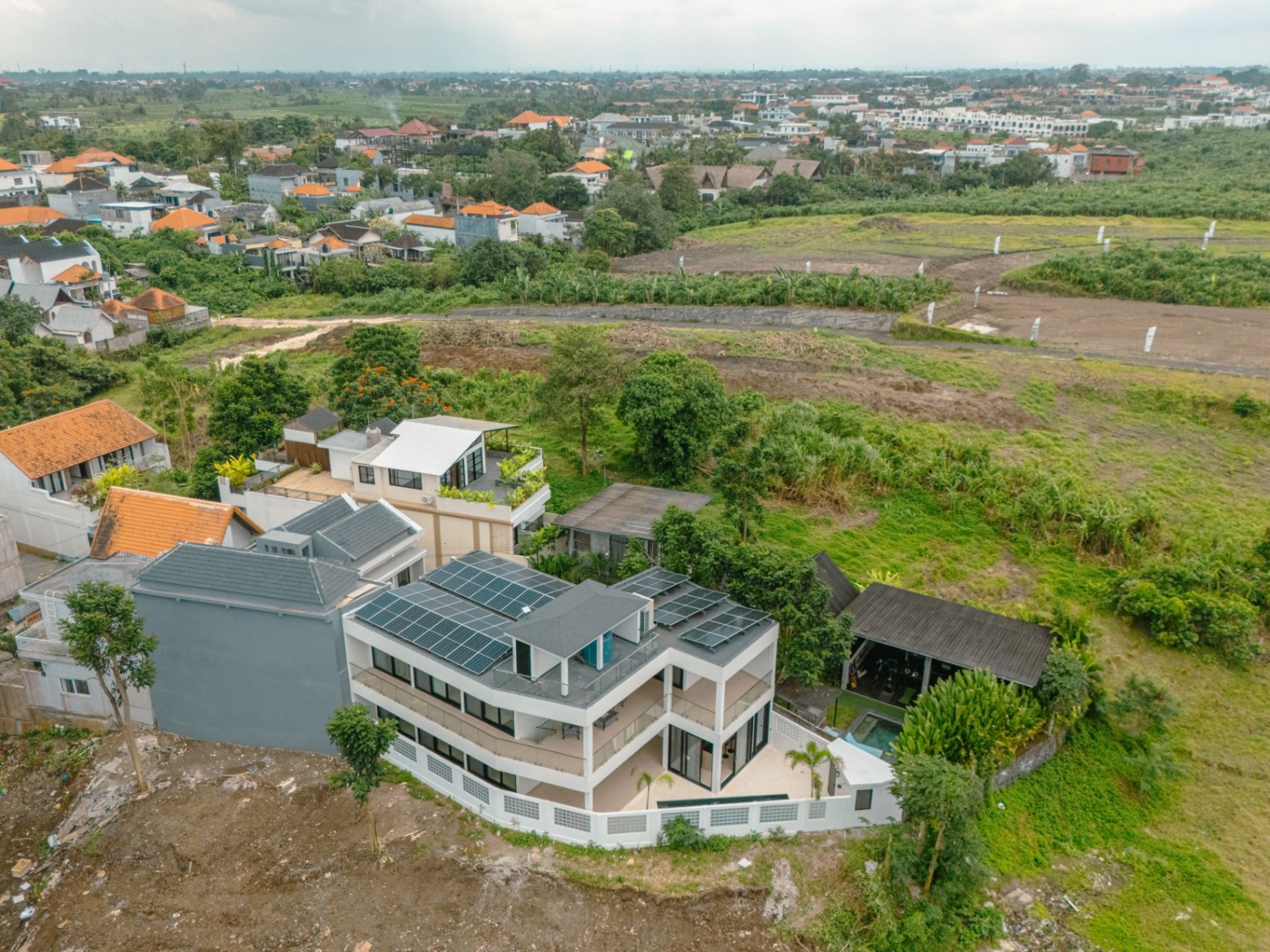 Villa image 2