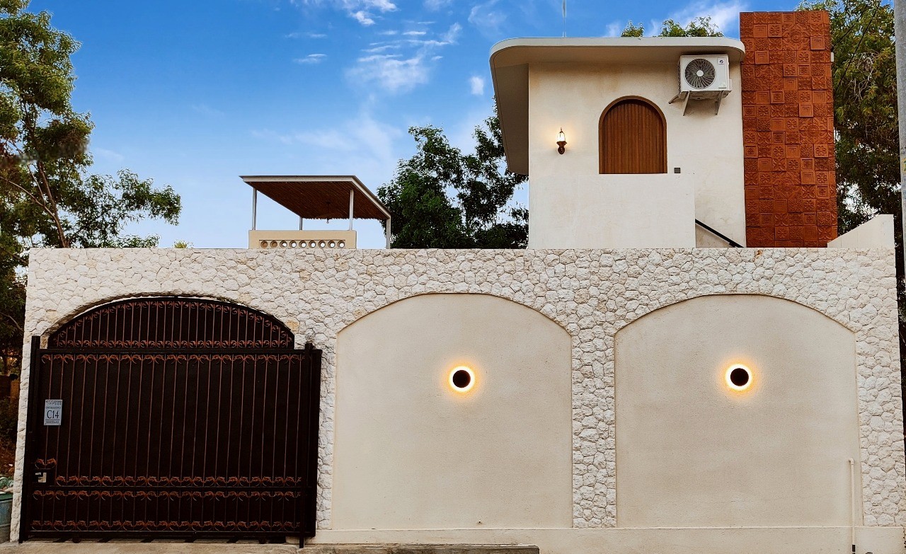 Villa image 2