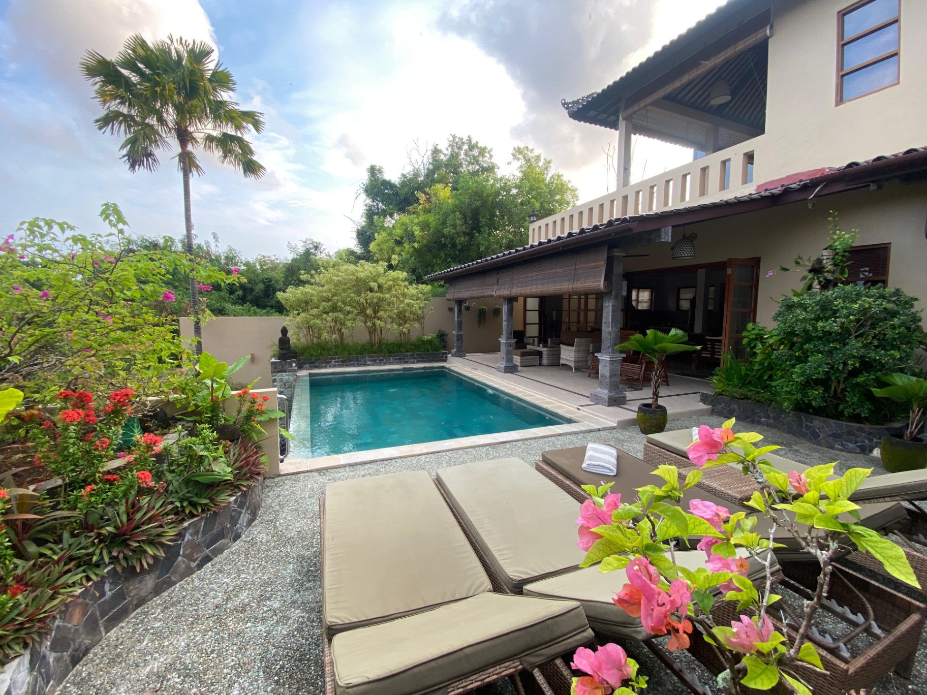 Villa image 2