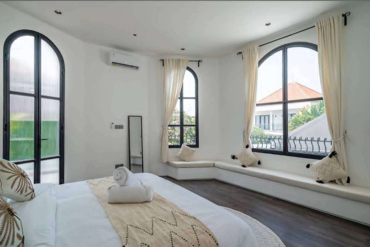 Villa image 2