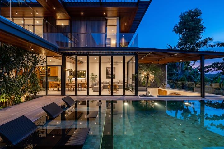 Villa image 2